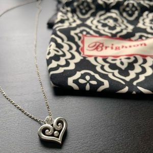 Heart necklace with adjustable chain